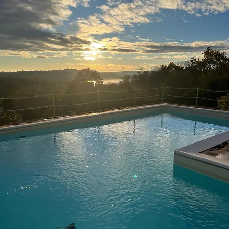 Homestay szállás Moia Varese